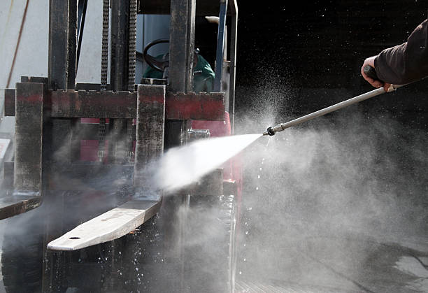 Best Dumpster Area Cleaning  in Clanton, AL